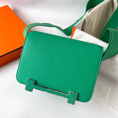 Hermes Geta Handmade Bag In Menthe Chevre Mysore Leather