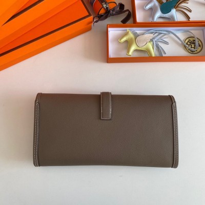 Hermes Jige Elan 29 Clutch Bag In Taupe Epsom Leather