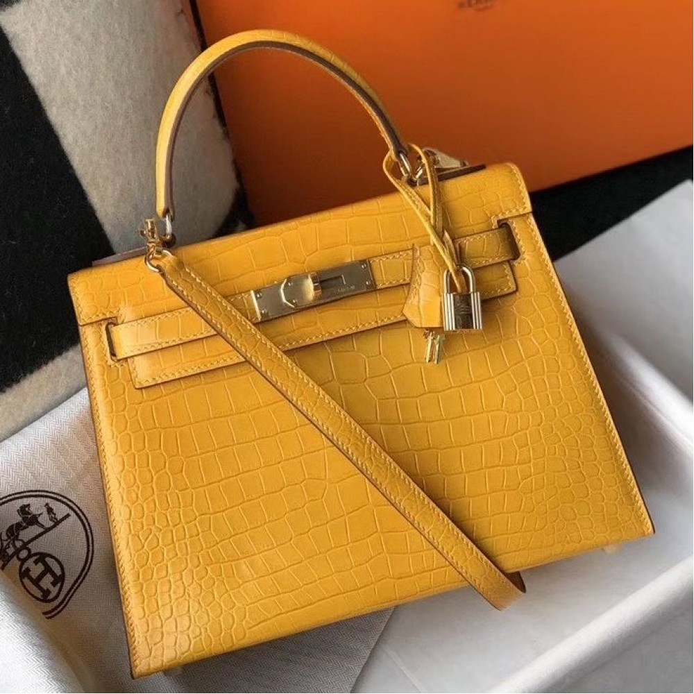 Hermes Kelly 25cm Handmade Bag In Yellow Embossed Crocodile Leather