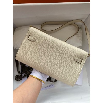 Hermes Kelly Classique To Go Wallet in Craie Epsom Calfskin