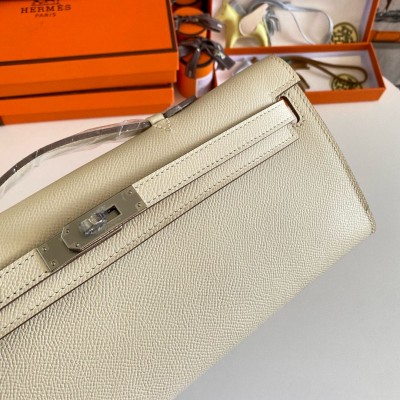 Hermes Kelly Cut Handmade Bag in Craie Epsom Calfskin