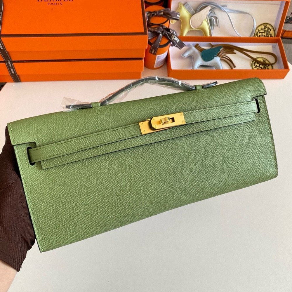 Hermes Kelly Cut Handmade Bag in Vert Criquet Epsom Calfskin