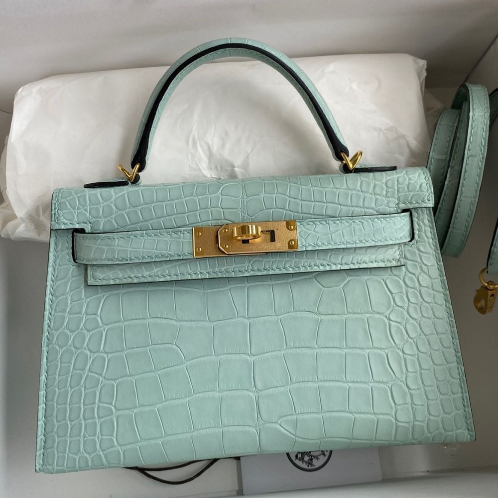 Hermes Kelly Mini II Sellier Handmade Bag In Vert D-eau Matte Alligator Leather