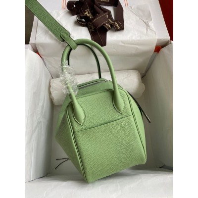 Hermes Lindy 26 Handmade Bag In Vert Criquet Clemence Leather