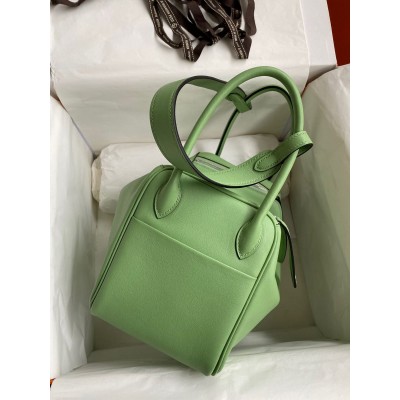 Hermes Lindy 26 Handmade Bag In Vert Criquet Swift Calfskin