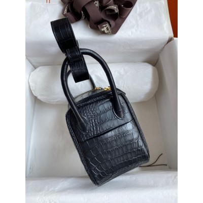 Hermes Mini Lindy Handmade Bag In Black Matte Alligator Leather