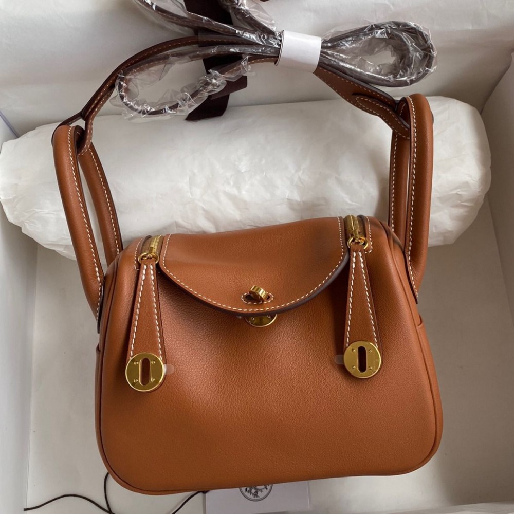 Hermes Mini Lindy Handmade Bag In Gold Swift Leather