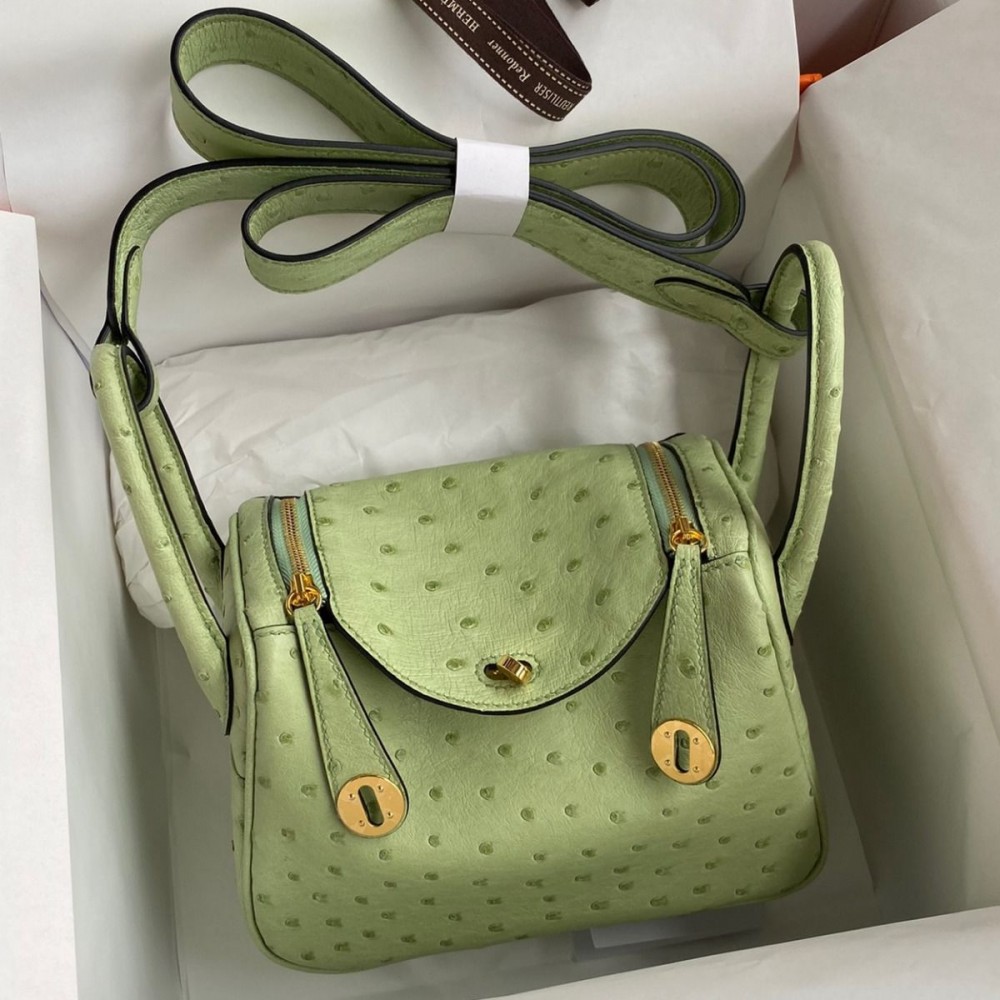 Hermes Mini Lindy Handmade Bag In Vert Criquet Ostrich Leather