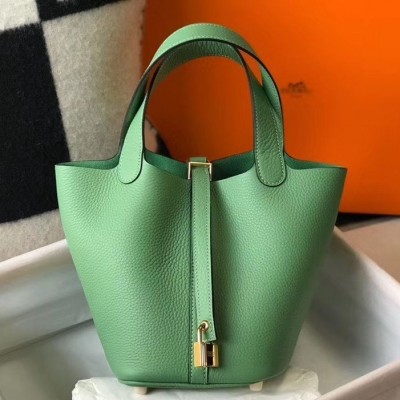 Hermes Picotin Lock 18 Bag In Vert Criquet Clemence Leather HSBS61952